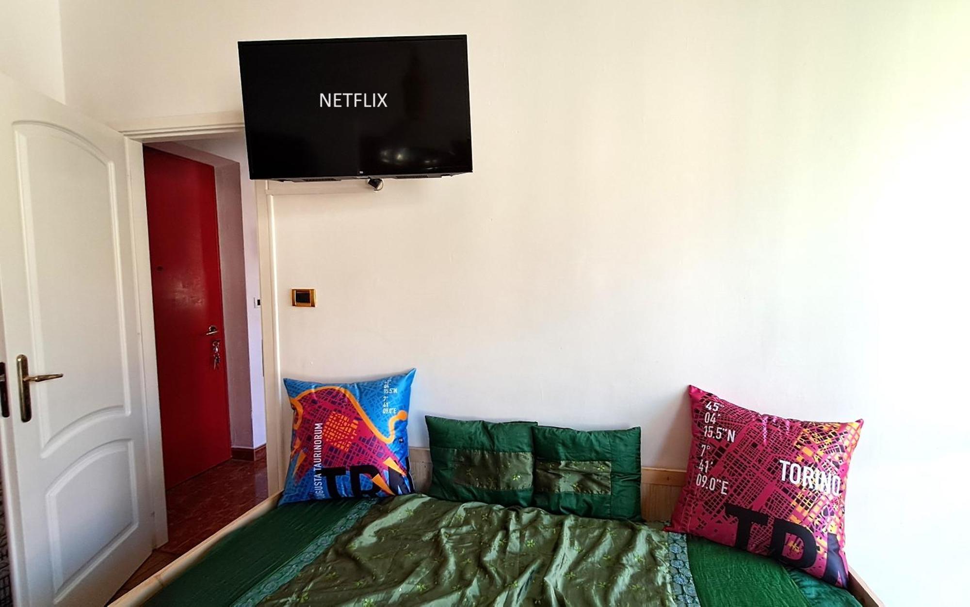Flat City Center Porta Susa, Free Parking Wifii Smart Tv Sky Torino Esterno foto