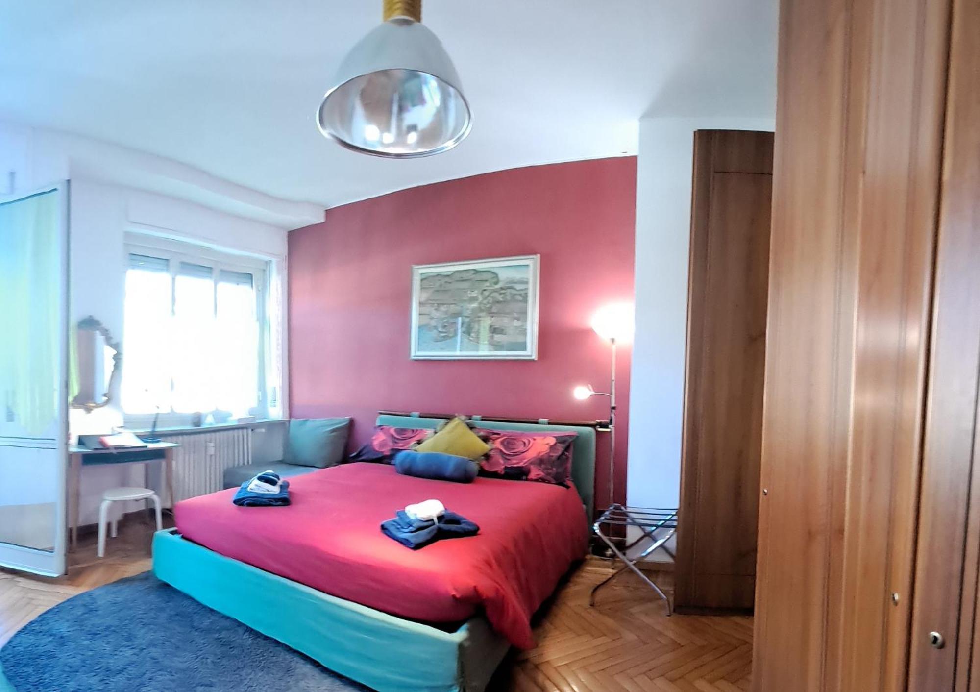 Flat City Center Porta Susa, Free Parking Wifii Smart Tv Sky Torino Esterno foto